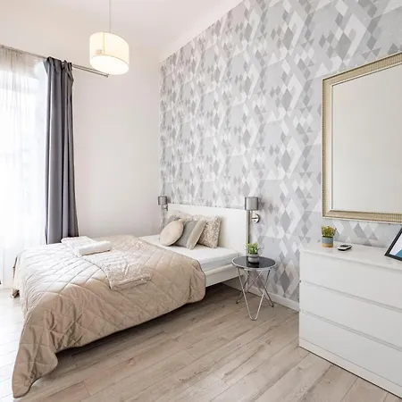 Appartement Deluxe Grand W/ 5 Bedrms