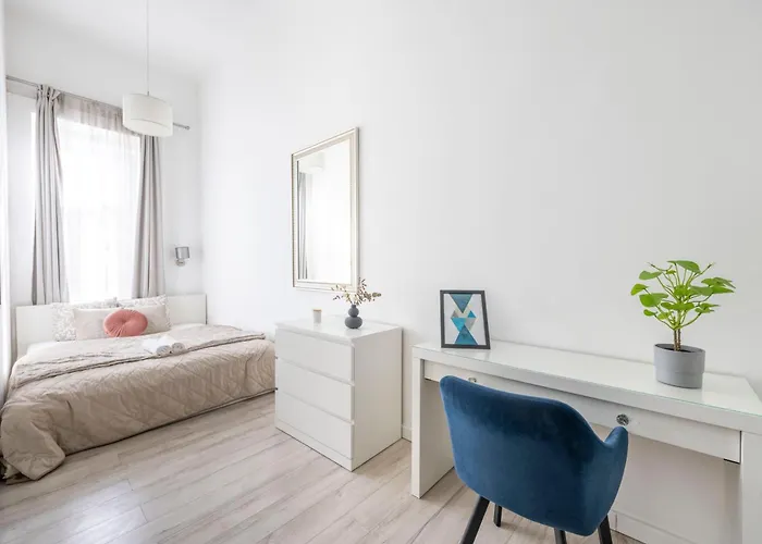 Apartament Deluxe Grand W/ 5 Bedrms *
