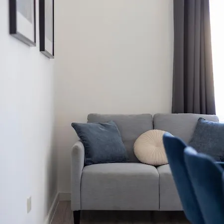Apartment Deluxe Grand W/ 5 Bedrms Budapest